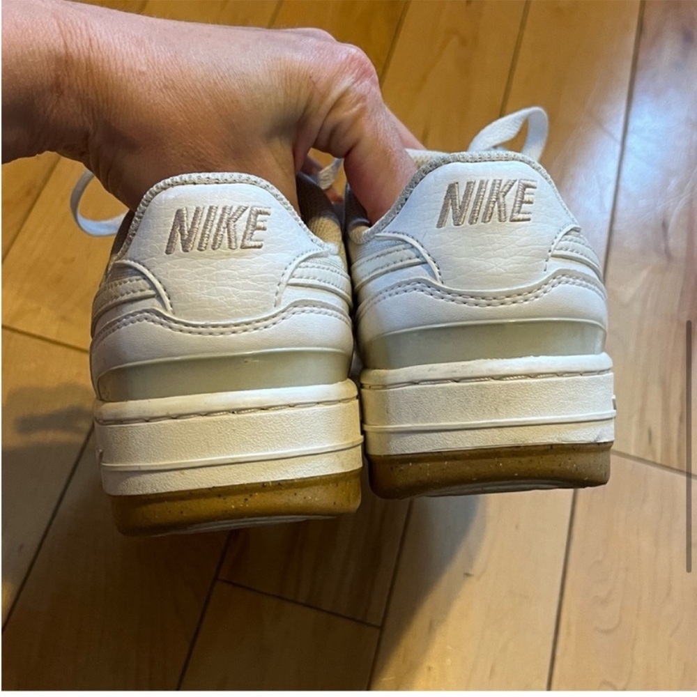 Nike Gamma Force Sneakers color is white/ gum size seven (7) - Picture 6 of 8